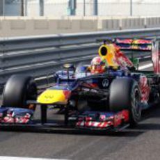 Robin Frijns rodó con Red Bull el tercer día de test en Abu Dabi