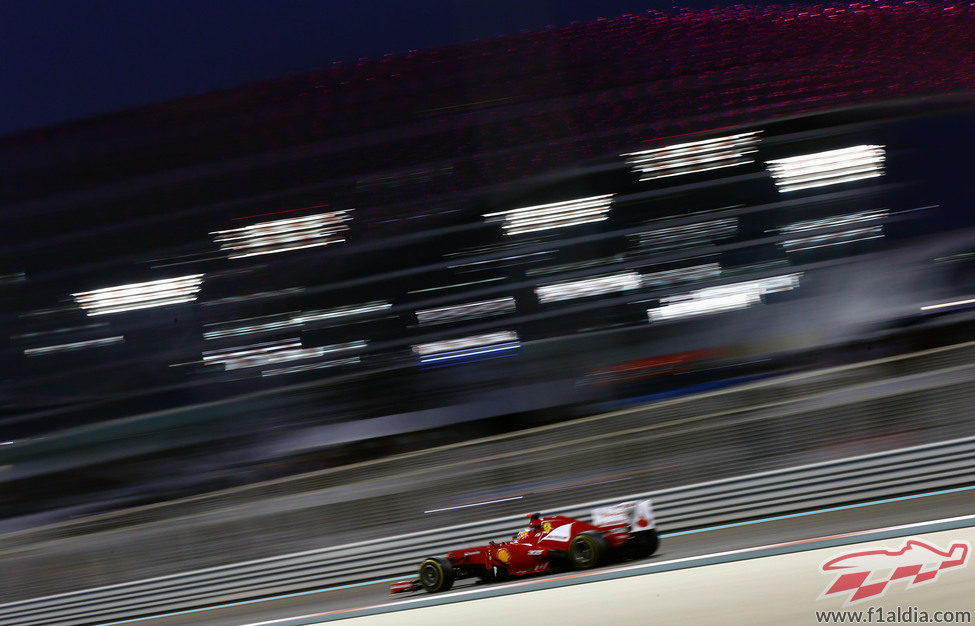 Fernando Alonso en la carrera del GP de Abu Dabi 2012