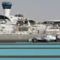 Michael Schumacher cayó en la Q2 de Abu Dabi