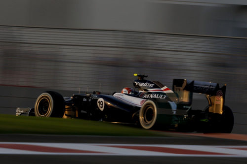 Bruno Senna rueda en la Q1 de la clasificación de Abu Dabi