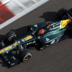 Heikki Kovalainen rueda en los Libres 3 del sábado en Abu Dabi