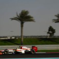 Pedro de la Rosa prueba el F112 en los Libres 3 de Abu Dabi