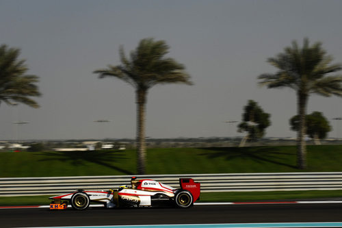 Pedro de la Rosa prueba el F112 en los Libres 3 de Abu Dabi
