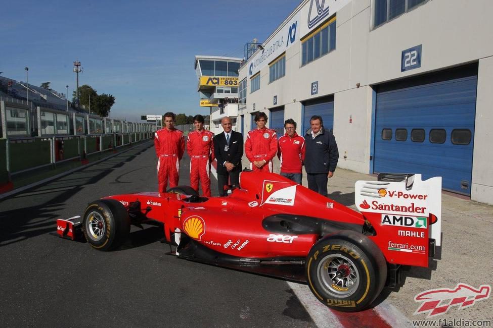 Juncadella, Agostini y Cheever con Ferrari en Vallelunga