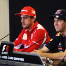 Fernando Alonso y Sebastian Vettel en Austin