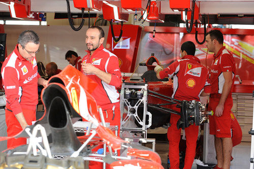 Trabajo en el box de Ferrari