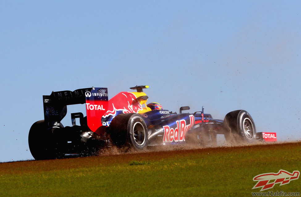 Mark Webber exprime el RB8 en Austin