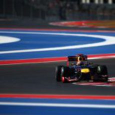 Sebastian Vettel en el primer sector del COTA