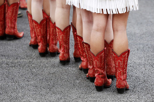 Las piernas de las 'pit babes' del GP de Estados Unidos 2012