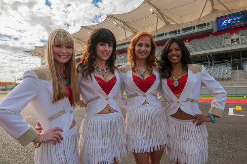 Las 'pit babes' del GP de Estados Unidos 2012
