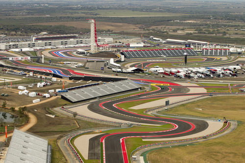 Vista aérea del Circuito de las Américas desde la horquilla