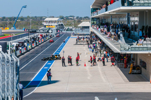 Mucho ambiente en el pitlane