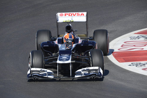 Bruno Senna negocia una curva en Austin