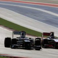 Kamui Kobayashi y Jenson Button en Austin