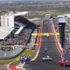 El 'drivers parade' sube hasta la primera curva del Circuito de las Américas