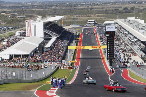 El 'drivers parade' sube hasta la primera curva del Circuito de las Américas