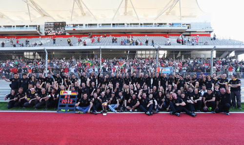 El equipo Red Bull celebra su título de constructores de 2012