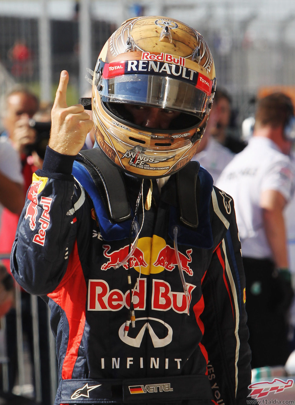 Sebastian Vettel levanta su dedo otra vez, en Estados Unidos