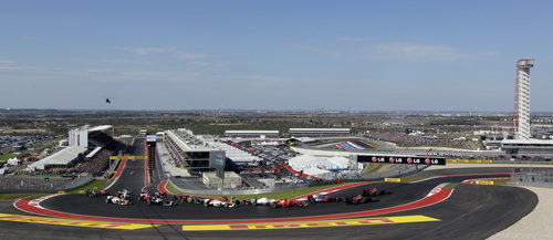 Panorámica de la primera curva del GP de Estados Unidos 2012