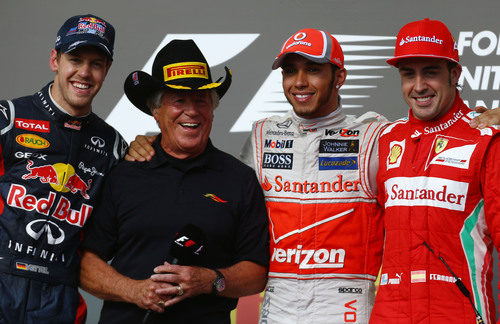 Vettel, Andretti, Hamilton y Alonso en el podio de Austin