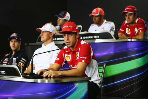 Rueda de prensa de la FIA del jueves en el GP de Brasil 2012