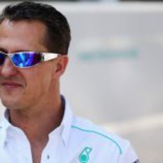 Michael Schumacher llega al circuito de Interlagos