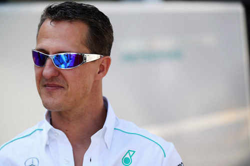 Michael Schumacher llega al circuito de Interlagos