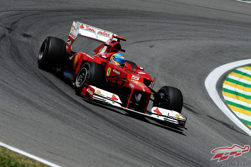 El F2012 de Fernando Alonso se mostró rápido en Interlagos
