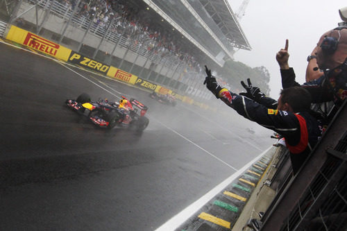 Vettel cruza la meta sexto en Brasil y gana el Mundial 2012