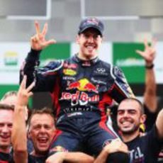 Tres títulos para Sebastian Vettel