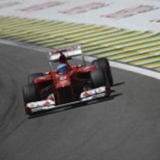 Fernando Alonso clasificó octavo en Brasil