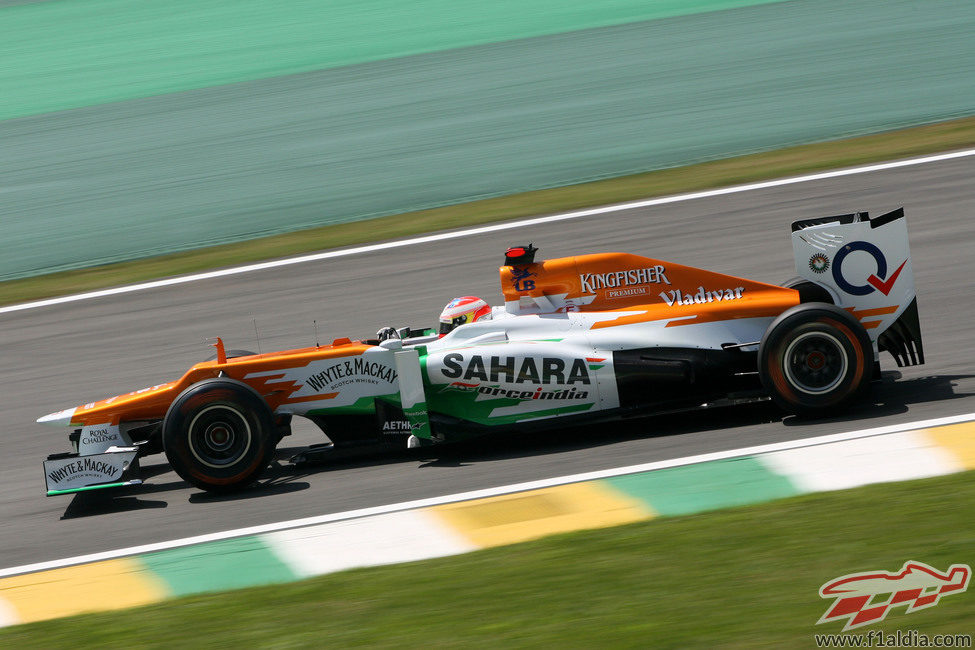 Paul di Resta prueba en Interlagos el ritmo del VJM05