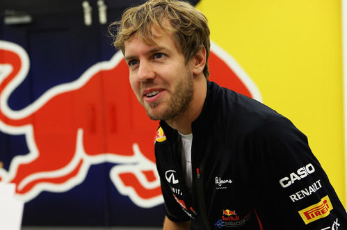 Sebastian Vettel en la sede de Red Bull tras el final de temporada 2012