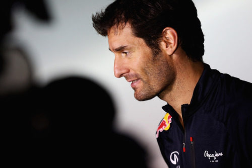Mark Webber en la sede de Red Bull tras el final de temporada 2012