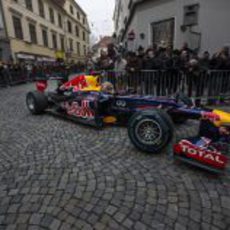 Sebastian Vettel y su RB8 en Graz