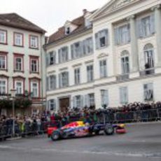 'Donuts' de Vettel en el centro de Graz