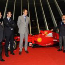 Luca di Montezemolo inaugura las 'Ferrari World Finals 2012'