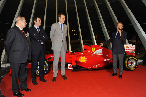 Luca di Montezemolo inaugura las 'Ferrari World Finals 2012'