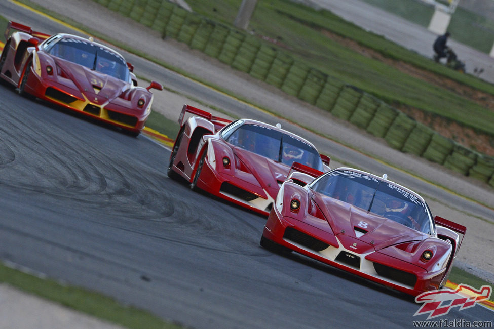 Los FXX ruedan en Cheste 2012