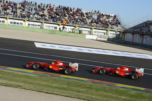 Massa y Alonso rodaron en Cheste con el F60