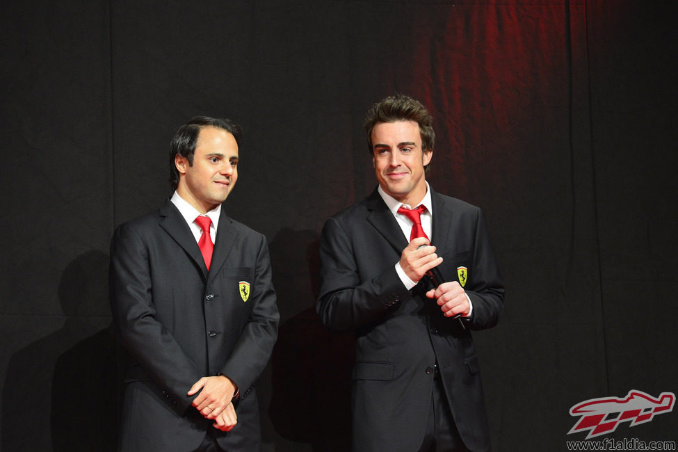 Felipe Massa y Fernando Alonso en las Finales Mundiales de Ferrari 2012