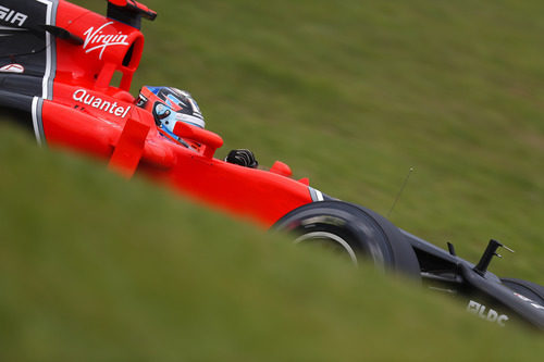 Timo Glock intenta mejorar sus tiempos en Brasil