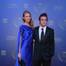 Fernando Alonso y su novia en la Gala de la FIA 2012