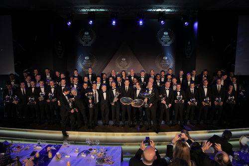 Foto de familia en la Gala de la FIA 2012 en Estambul