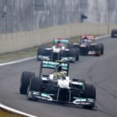 Nico Rosberg perdió ritmo en Interlagos y terminó 15º