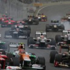 Los dos Sauber realizan la salida del GP de Brasil 2012