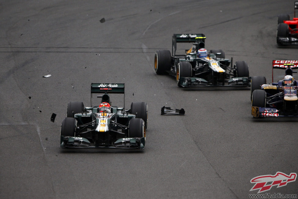 Los dos Caterham evitaron el incidente en la salida del GP de Brasil 2012