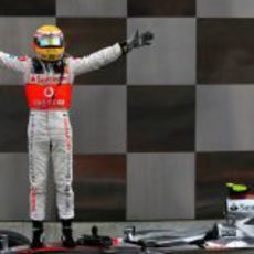 Dos triunfos consecutivos de Lewis Hamilton