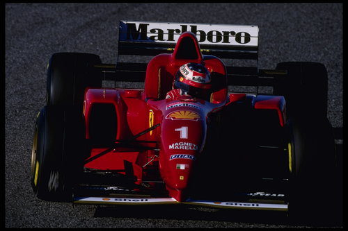 Probando con Ferrari en Estoril