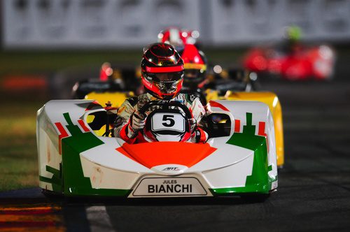 Jules Bianchi se pone en cabeza